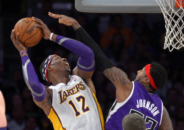 Μπορούν και χωρίς προπονητή οι Λέικερς